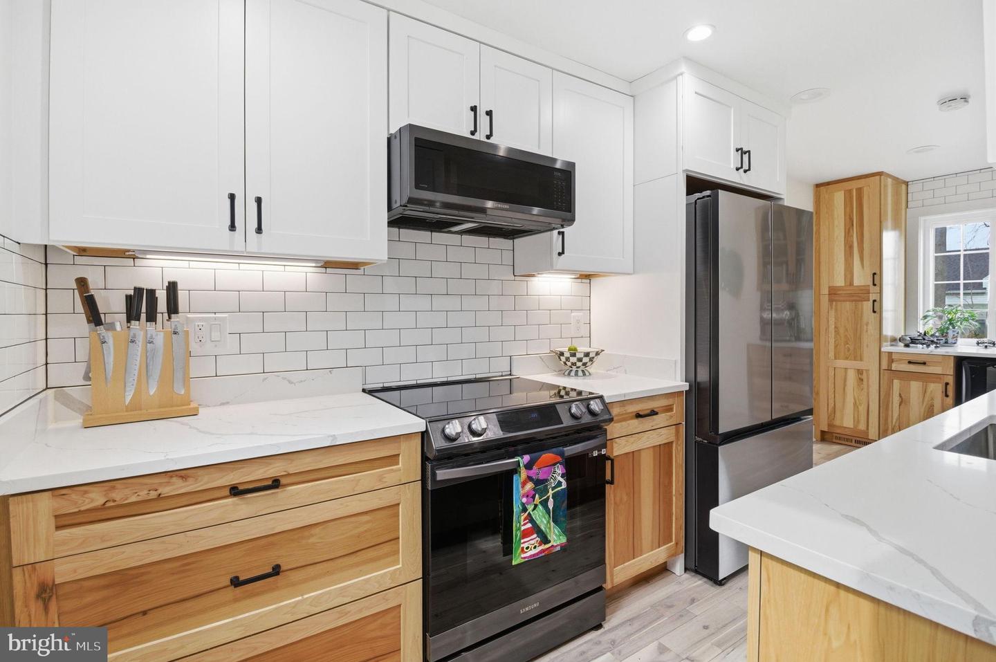 404 TENNESSEE AVE, ALEXANDRIA, Virginia 22305, 3 Bedrooms Bedrooms, 5 Rooms Rooms,2 BathroomsBathrooms,Residential,For sale,404 TENNESSEE AVE,VAAX2054840 MLS # VAAX2054840