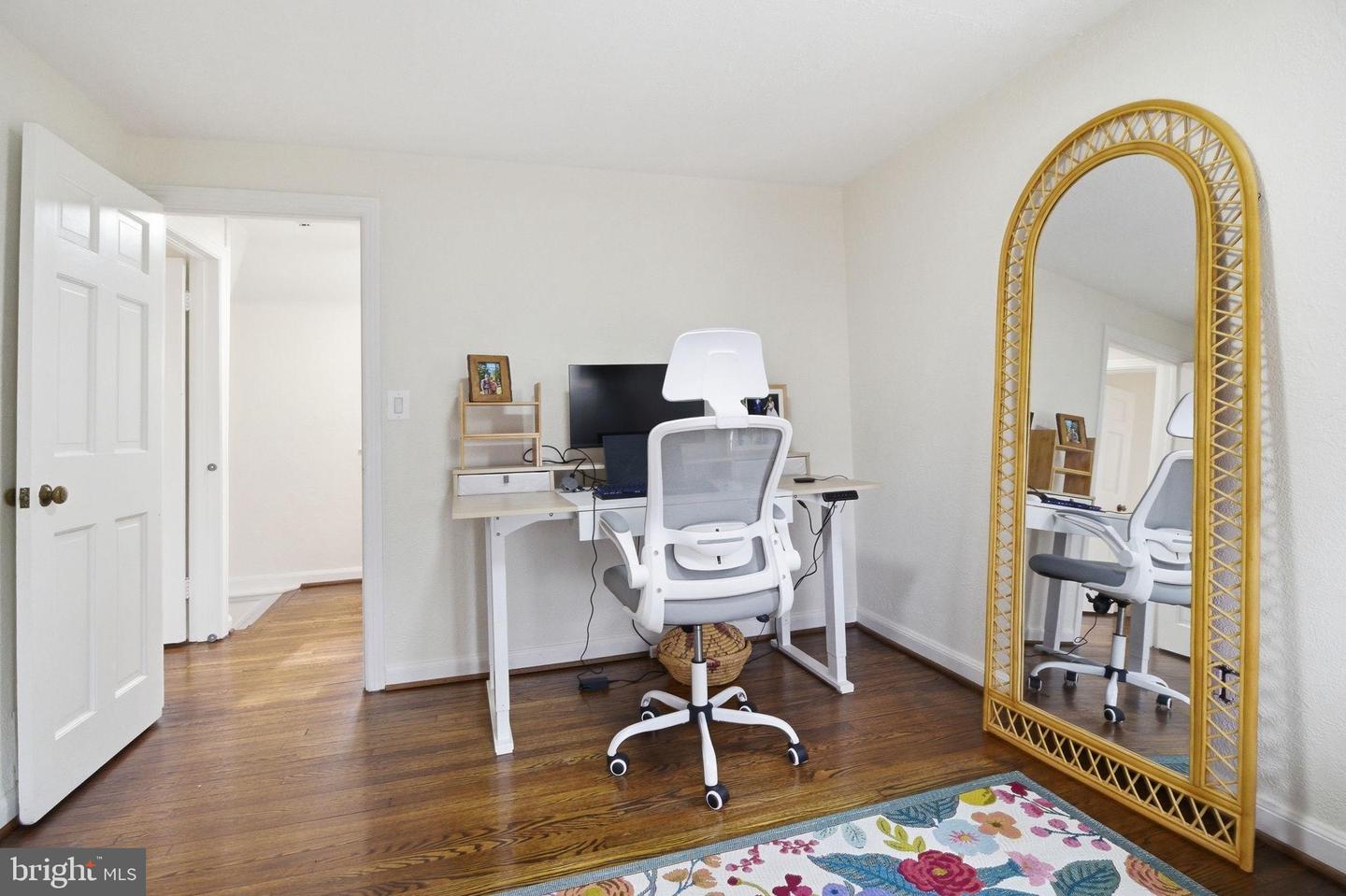 404 TENNESSEE AVE, ALEXANDRIA, Virginia 22305, 3 Bedrooms Bedrooms, 5 Rooms Rooms,2 BathroomsBathrooms,Residential,For sale,404 TENNESSEE AVE,VAAX2054840 MLS # VAAX2054840