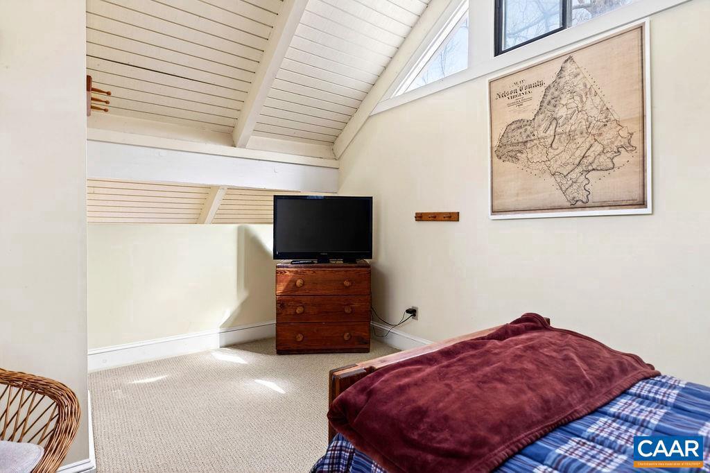 170 NORTH ROCK TREE LN, WINTERGREEN RESORT, Virginia 22967, 3 Bedrooms Bedrooms, ,2 BathroomsBathrooms,Residential,For sale,170 NORTH ROCK TREE LN,674032 MLS # 674032