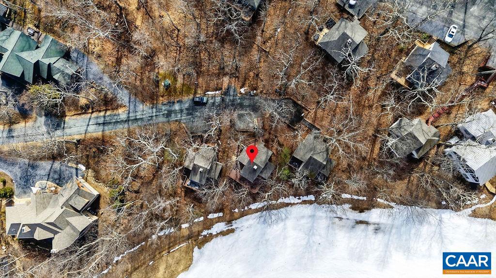 170 NORTH ROCK TREE LN, WINTERGREEN RESORT, Virginia 22967, 3 Bedrooms Bedrooms, ,2 BathroomsBathrooms,Residential,For sale,170 NORTH ROCK TREE LN,674032 MLS # 674032