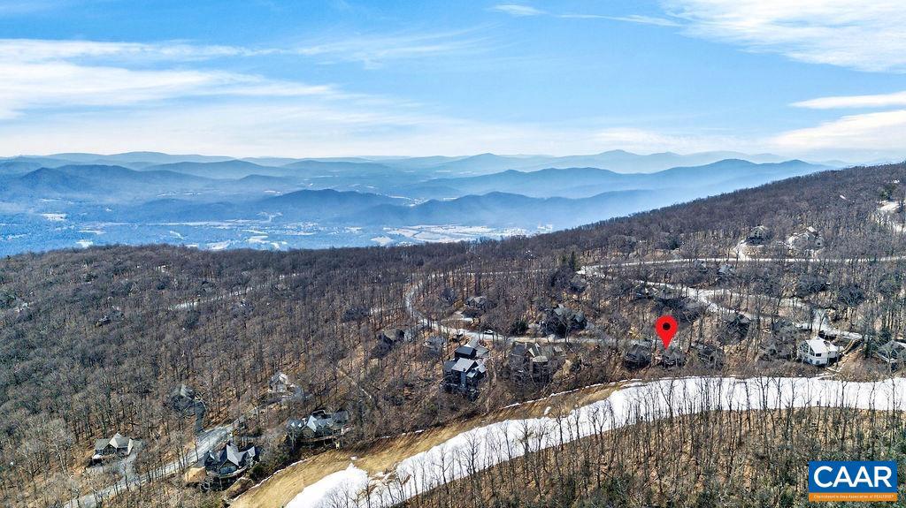 170 NORTH ROCK TREE LN, WINTERGREEN RESORT, Virginia 22967, 3 Bedrooms Bedrooms, ,2 BathroomsBathrooms,Residential,For sale,170 NORTH ROCK TREE LN,674032 MLS # 674032