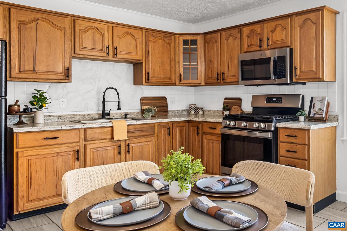 2312 PROFFIT RD, CHARLOTTESVILLE, Virginia 22911, 3 Bedrooms Bedrooms, ,2 BathroomsBathrooms,Residential,For sale,2312 PROFFIT RD,673976 MLS # 673976