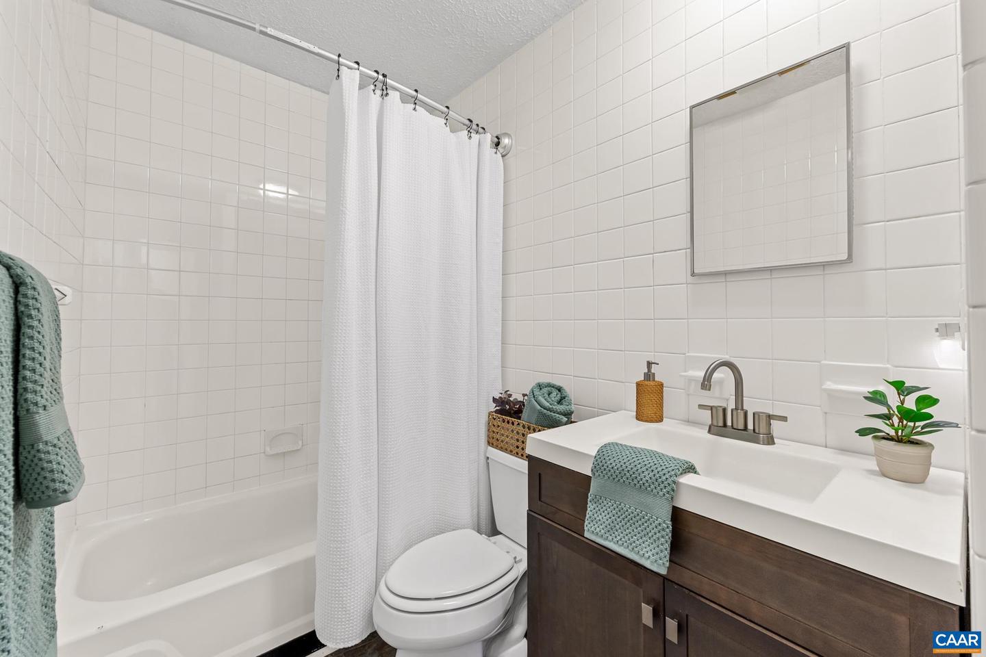 2312 PROFFIT RD, CHARLOTTESVILLE, Virginia 22911, 3 Bedrooms Bedrooms, ,2 BathroomsBathrooms,Residential,For sale,2312 PROFFIT RD,673976 MLS # 673976