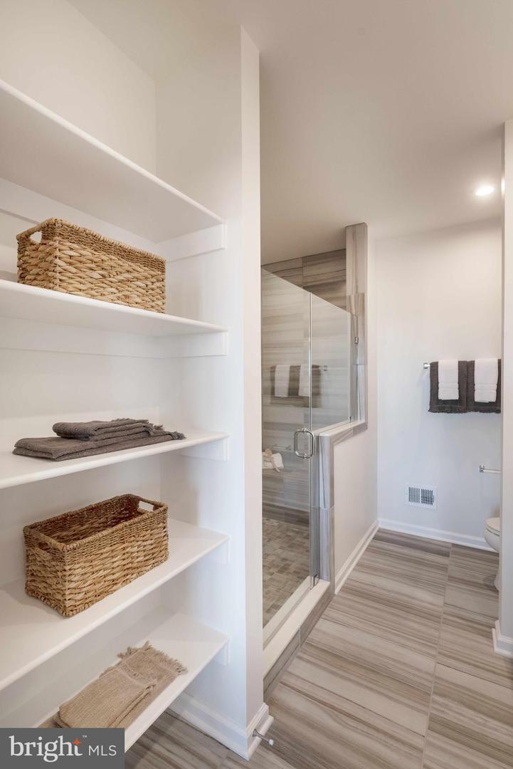 23695 HARDESTY TER, ASHBURN, Virginia 20148, 2 Bedrooms Bedrooms, ,2 BathroomsBathrooms,Residential,For sale,23695 HARDESTY TER,VALO2117484 MLS # VALO2117484