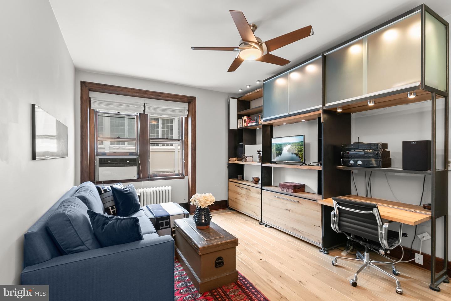 1725 17TH ST NW #207, WASHINGTON, District Of Columbia 20009, ,1 BathroomBathrooms,Residential,For sale,1725 17TH ST NW #207,DCDC2249210 MLS # DCDC2249210