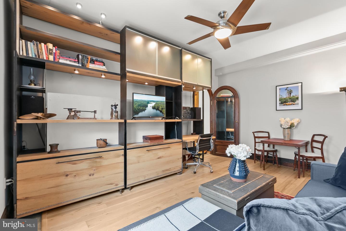 1725 17TH ST NW #207, WASHINGTON, District Of Columbia 20009, ,1 BathroomBathrooms,Residential,For sale,1725 17TH ST NW #207,DCDC2249210 MLS # DCDC2249210