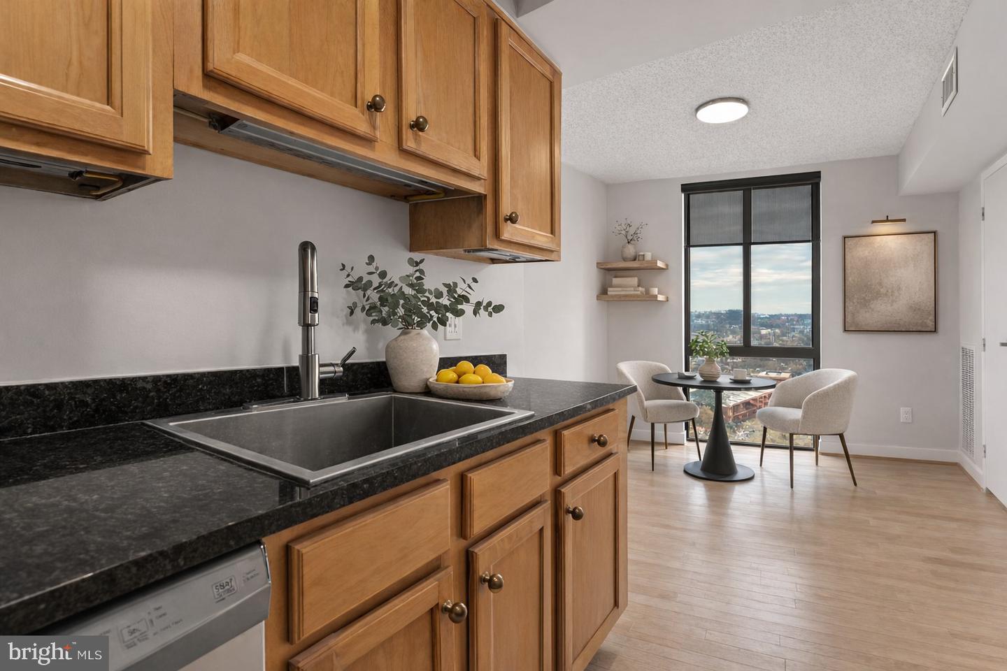 4500 S FOUR MILE RUN DR #1113, ARLINGTON, Virginia 22204, 2 Bedrooms Bedrooms, ,2 BathroomsBathrooms,Residential,For sale,4500 S FOUR MILE RUN DR #1113,VAAR2069744 MLS # VAAR2069744