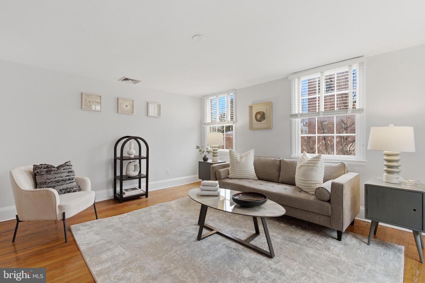 2719 DUMBARTON ST NW, WASHINGTON, District Of Columbia 20007, 3 Bedrooms Bedrooms, ,2 BathroomsBathrooms,Residential,For sale,2719 DUMBARTON ST NW,DCDC2249116 MLS # DCDC2249116