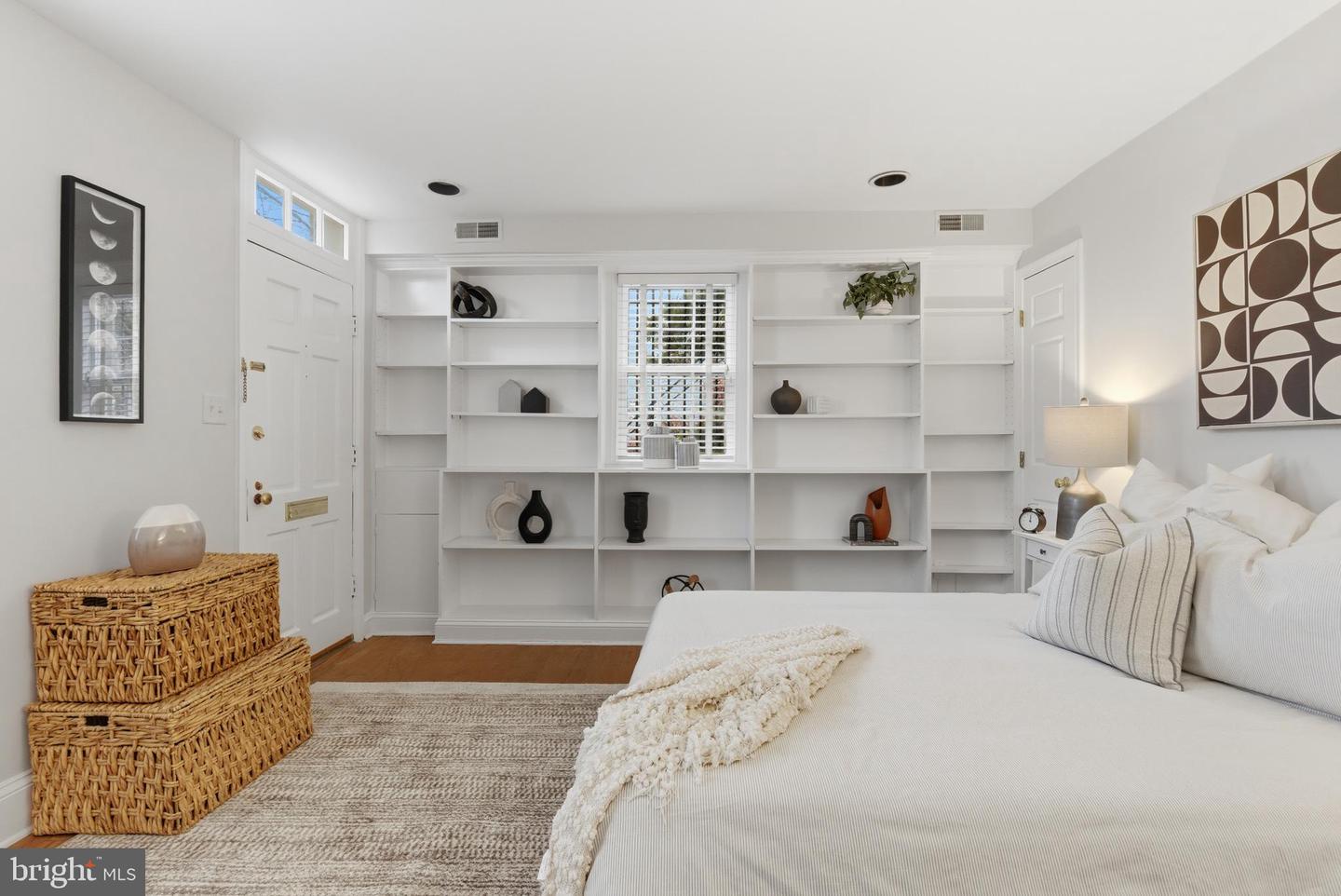 2719 DUMBARTON ST NW, WASHINGTON, District Of Columbia 20007, 3 Bedrooms Bedrooms, ,2 BathroomsBathrooms,Residential,For sale,2719 DUMBARTON ST NW,DCDC2249116 MLS # DCDC2249116