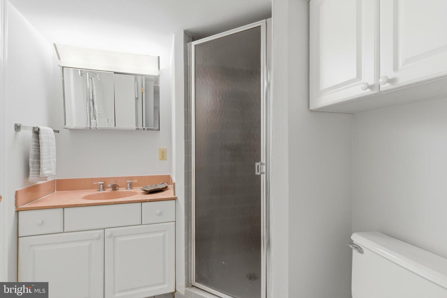 2719 DUMBARTON ST NW, WASHINGTON, District Of Columbia 20007, 3 Bedrooms Bedrooms, ,2 BathroomsBathrooms,Residential,For sale,2719 DUMBARTON ST NW,DCDC2249116 MLS # DCDC2249116