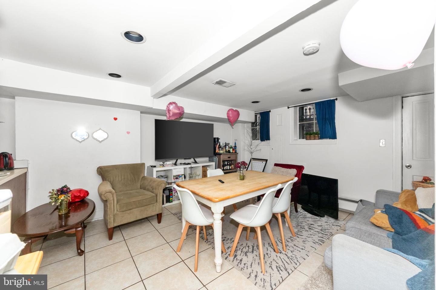 1013 INDEPENDENCE AVE SE, WASHINGTON, District Of Columbia 20003, 3 Bedrooms Bedrooms, ,2 BathroomsBathrooms,Residential,For sale,1013 INDEPENDENCE AVE SE,DCDC2249348 MLS # DCDC2249348