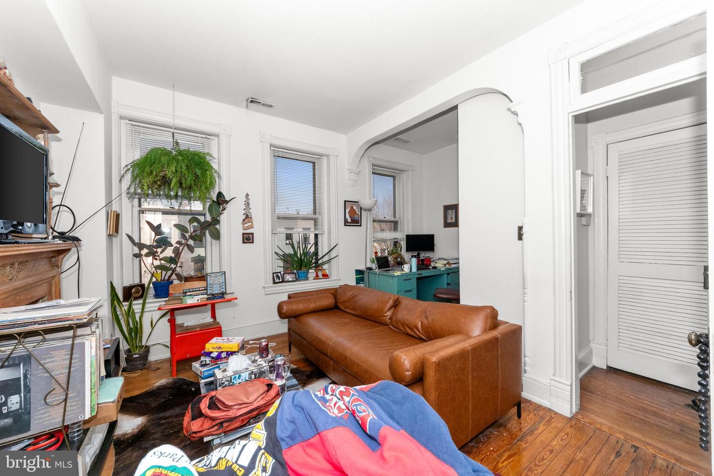 1013 INDEPENDENCE AVE SE, WASHINGTON, District Of Columbia 20003, 3 Bedrooms Bedrooms, ,2 BathroomsBathrooms,Residential,For sale,1013 INDEPENDENCE AVE SE,DCDC2249348 MLS # DCDC2249348