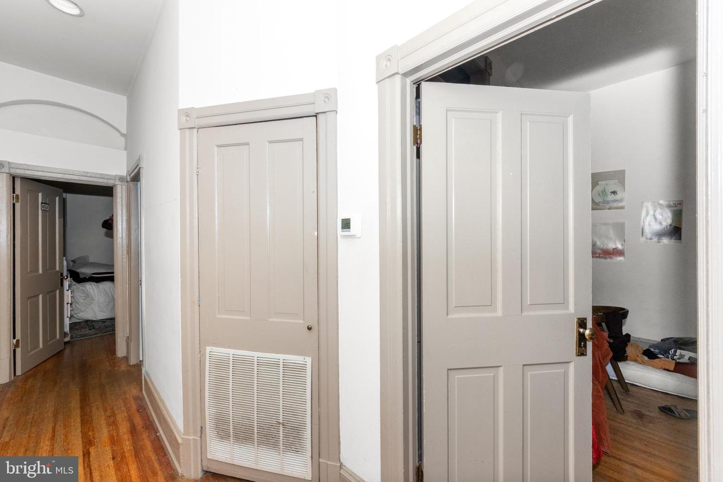 1013 INDEPENDENCE AVE SE, WASHINGTON, District Of Columbia 20003, 3 Bedrooms Bedrooms, ,2 BathroomsBathrooms,Residential,For sale,1013 INDEPENDENCE AVE SE,DCDC2249348 MLS # DCDC2249348