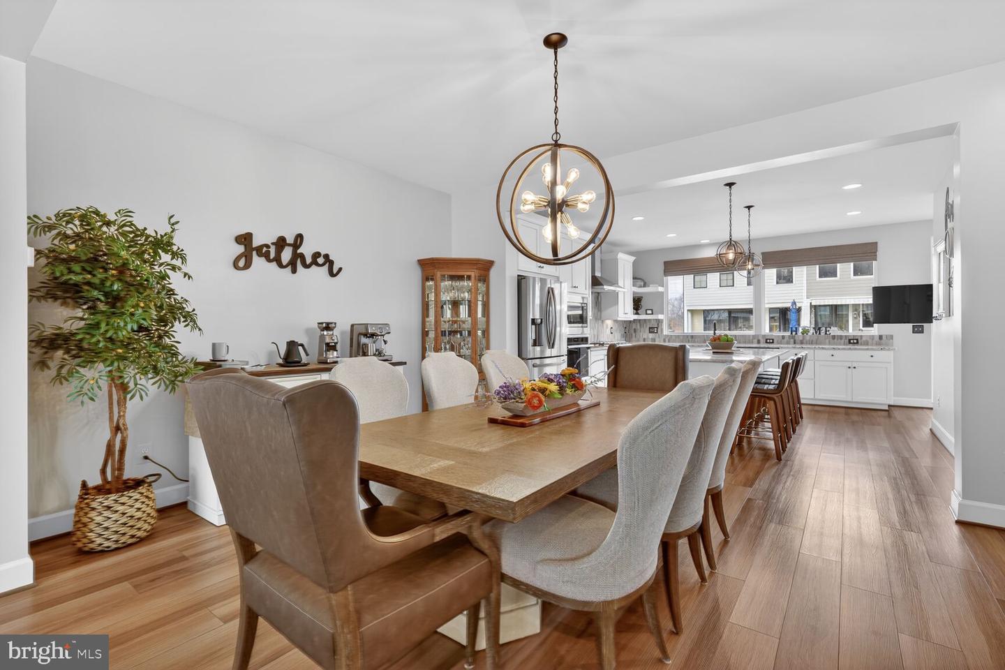 13890 CLEAR LAKE CIR, WOODBRIDGE, Virginia 22191, 3 Bedrooms Bedrooms, ,2 BathroomsBathrooms,Residential,For sale,13890 CLEAR LAKE CIR,VAPW2113954 MLS # VAPW2113954