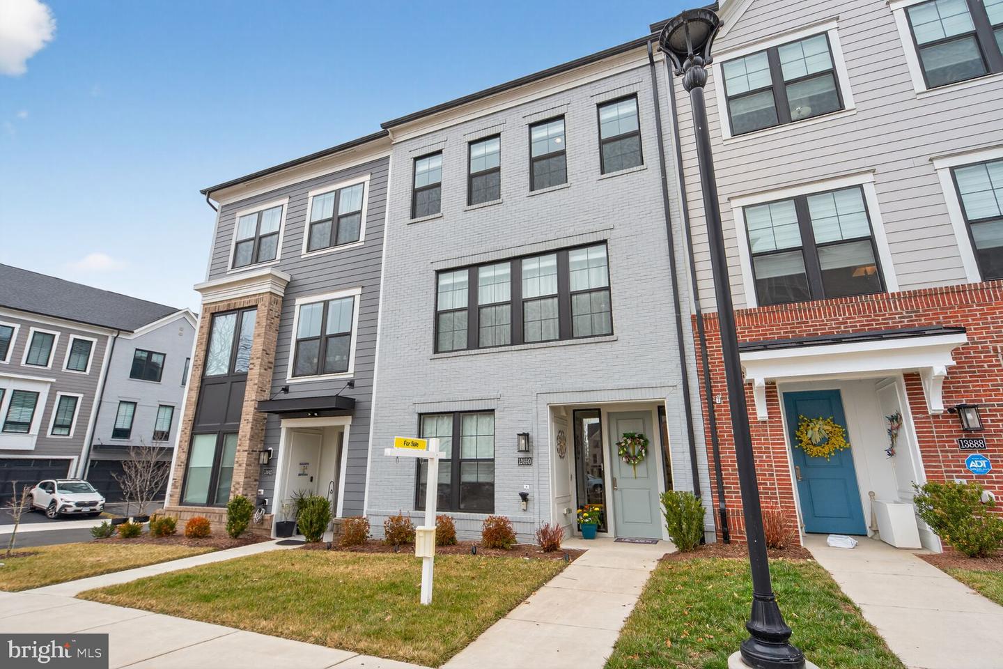 13890 CLEAR LAKE CIR, WOODBRIDGE, Virginia 22191, 3 Bedrooms Bedrooms, ,2 BathroomsBathrooms,Residential,For sale,13890 CLEAR LAKE CIR,VAPW2113954 MLS # VAPW2113954