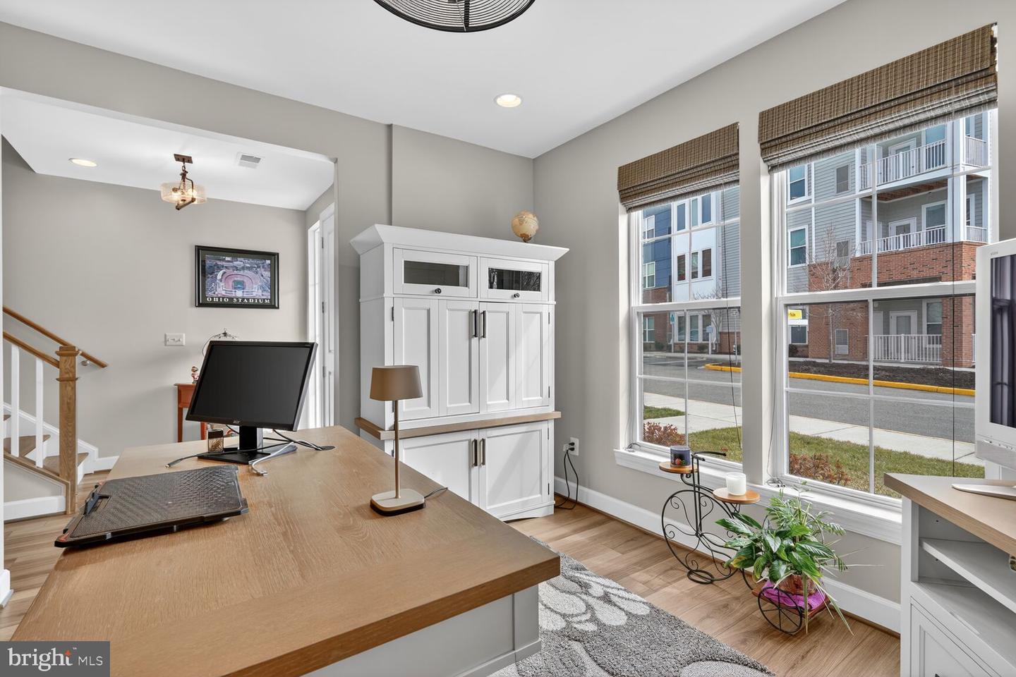 13890 CLEAR LAKE CIR, WOODBRIDGE, Virginia 22191, 3 Bedrooms Bedrooms, ,2 BathroomsBathrooms,Residential,For sale,13890 CLEAR LAKE CIR,VAPW2113954 MLS # VAPW2113954