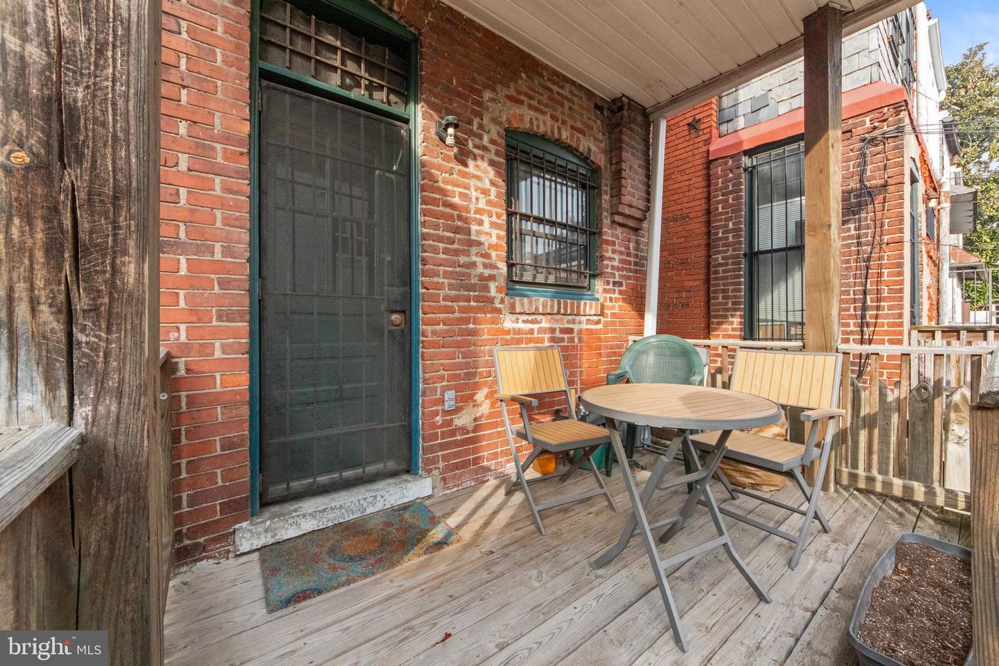 1011 INDEPENDENCE AVE SE, WASHINGTON, District Of Columbia 20003, 3 Bedrooms Bedrooms, ,3 BathroomsBathrooms,Residential,For sale,1011 INDEPENDENCE AVE SE,DCDC2249350 MLS # DCDC2249350