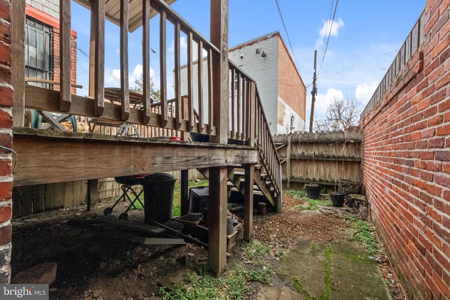 1011 INDEPENDENCE AVE SE, WASHINGTON, District Of Columbia 20003, 3 Bedrooms Bedrooms, ,3 BathroomsBathrooms,Residential,For sale,1011 INDEPENDENCE AVE SE,DCDC2249350 MLS # DCDC2249350