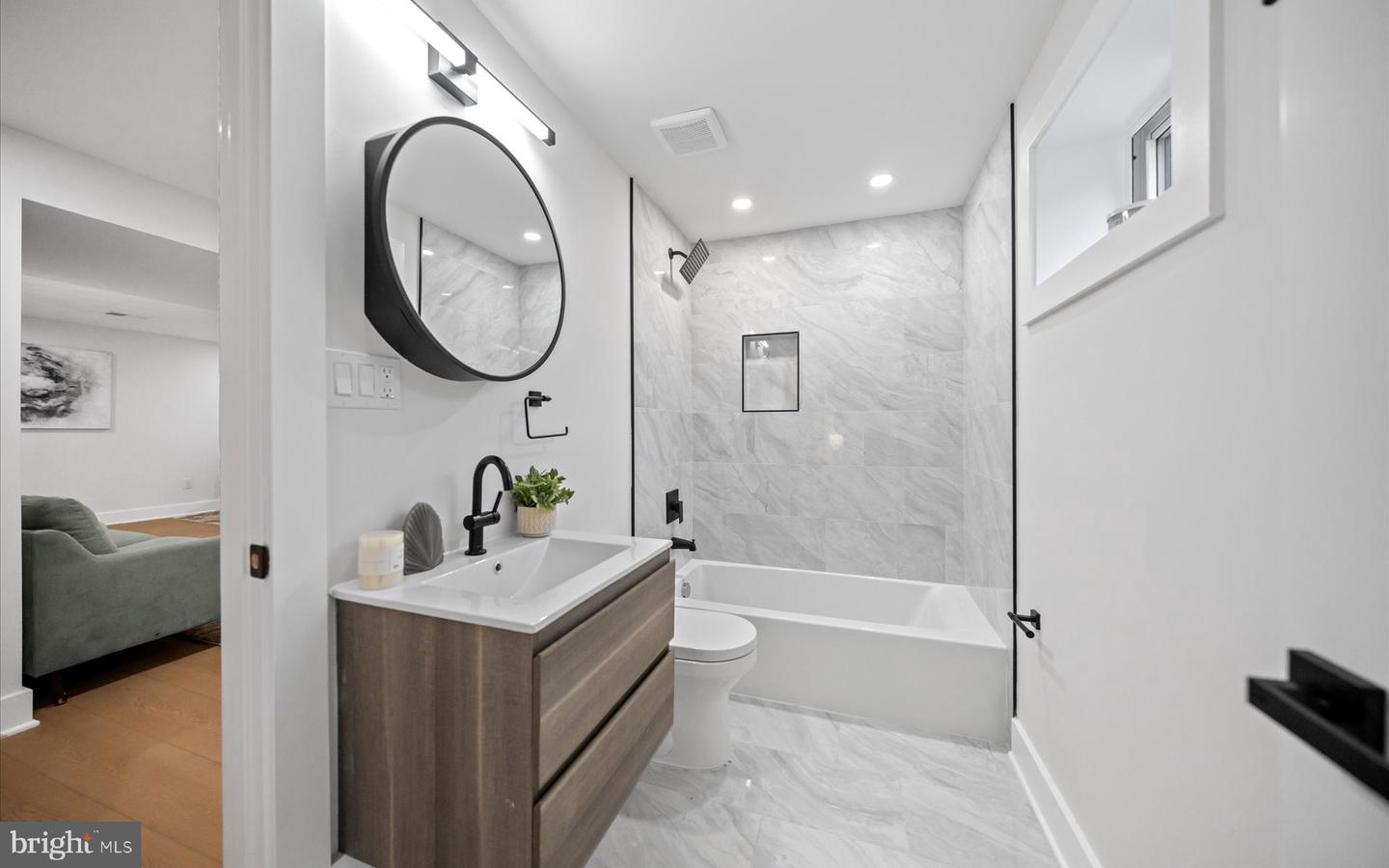 6605 3RD ST NW, WASHINGTON, District Of Columbia 20012, 4 Bedrooms Bedrooms, 8 Rooms Rooms,3 BathroomsBathrooms,Residential,For sale,6605 3RD ST NW,DCDC2249358 MLS # DCDC2249358