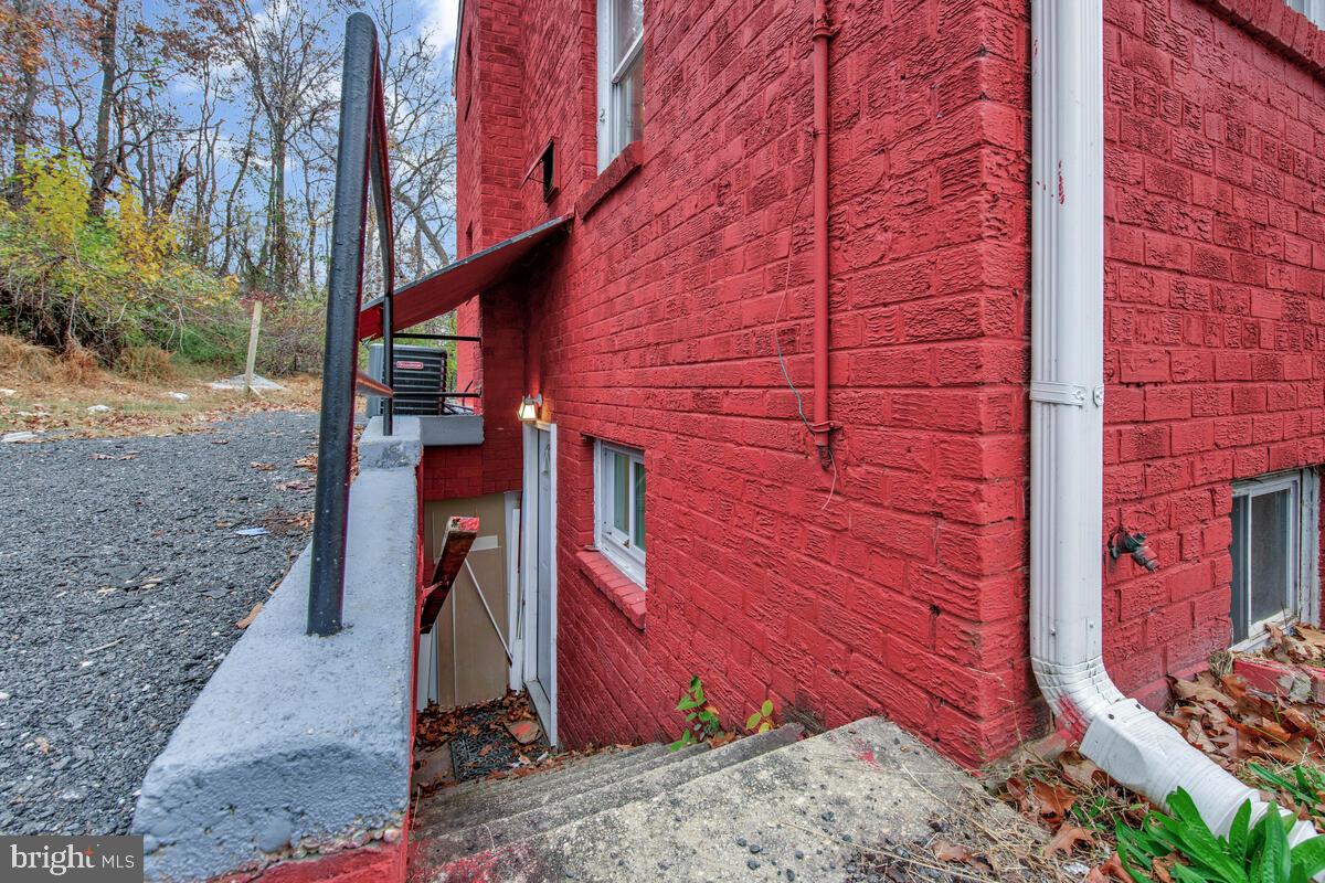 107 JOLIET ST SW, WASHINGTON, District Of Columbia 20032, 3 Bedrooms Bedrooms, ,3 BathroomsBathrooms,Residential,For sale,107 JOLIET ST SW,DCDC2249368 MLS # DCDC2249368