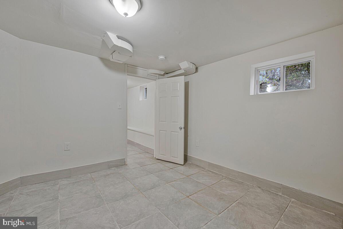 107 JOLIET ST SW, WASHINGTON, District Of Columbia 20032, 3 Bedrooms Bedrooms, ,3 BathroomsBathrooms,Residential,For sale,107 JOLIET ST SW,DCDC2249368 MLS # DCDC2249368