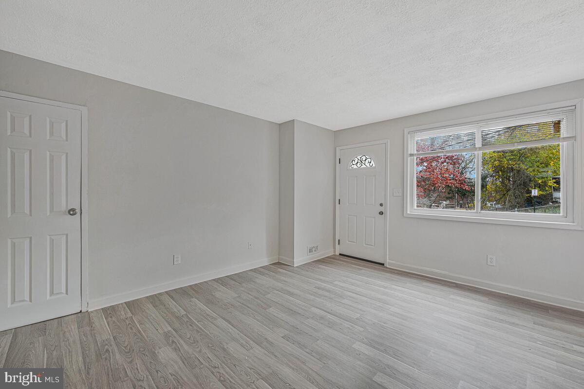 107 JOLIET ST SW, WASHINGTON, District Of Columbia 20032, 3 Bedrooms Bedrooms, ,3 BathroomsBathrooms,Residential,For sale,107 JOLIET ST SW,DCDC2249368 MLS # DCDC2249368