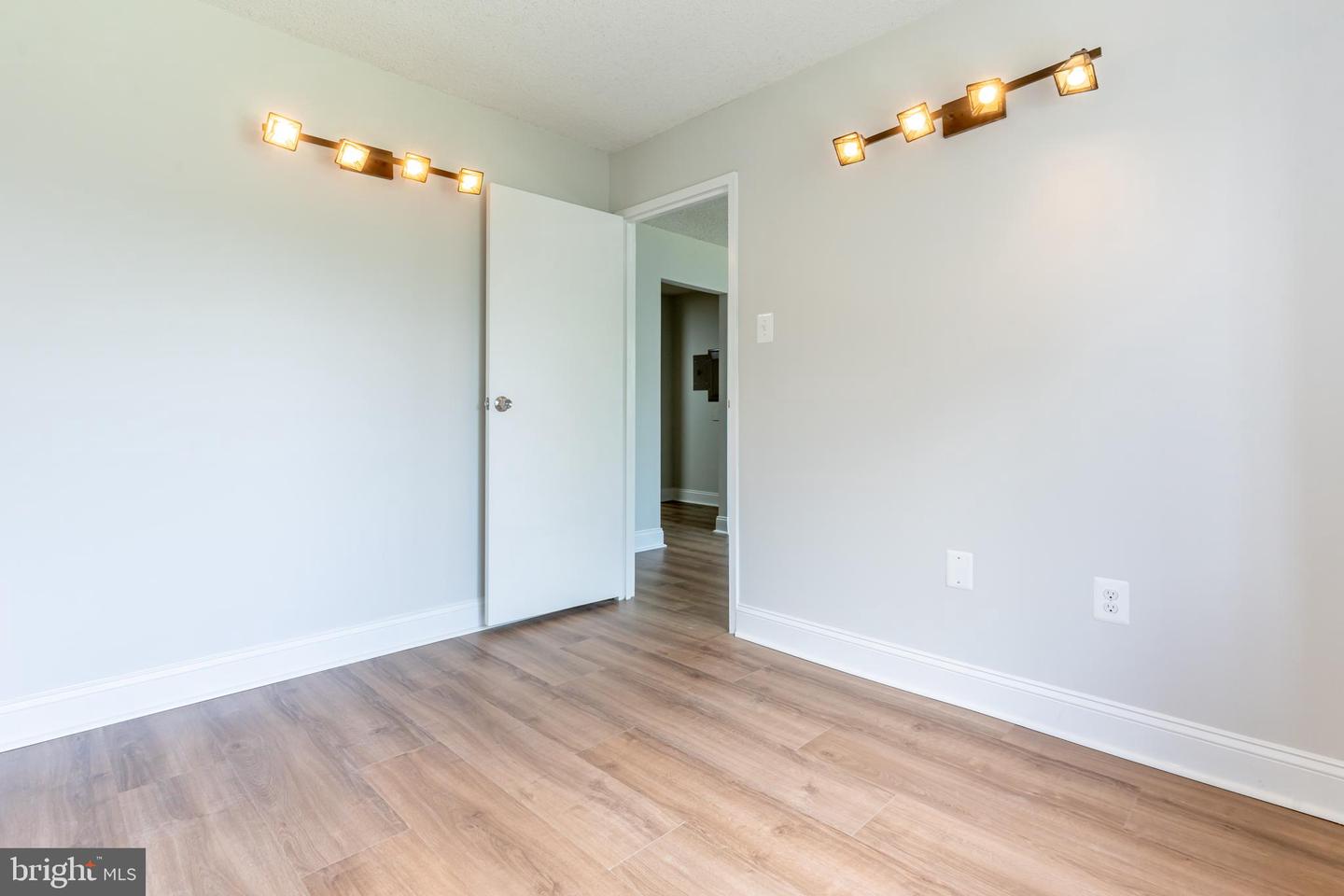 200 N PICKETT ST #311, ALEXANDRIA, Virginia 22304, 2 Bedrooms Bedrooms, ,2 BathroomsBathrooms,Residential,For sale,200 N PICKETT ST #311,VAAX2054890 MLS # VAAX2054890