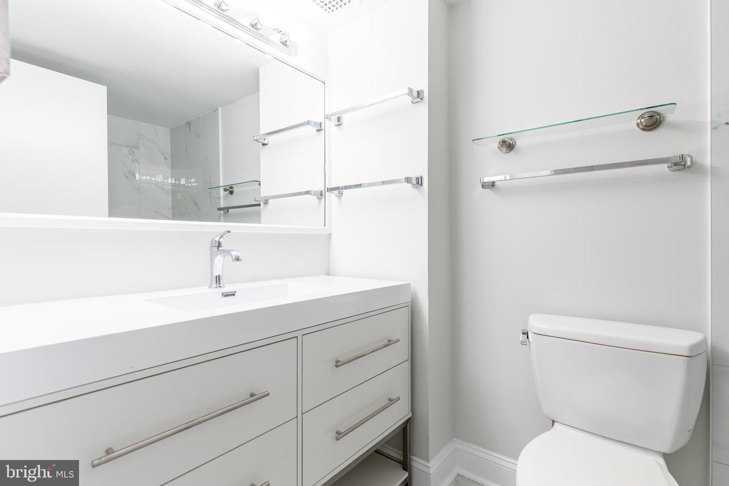 200 N PICKETT ST #311, ALEXANDRIA, Virginia 22304, 2 Bedrooms Bedrooms, ,2 BathroomsBathrooms,Residential,For sale,200 N PICKETT ST #311,VAAX2054890 MLS # VAAX2054890