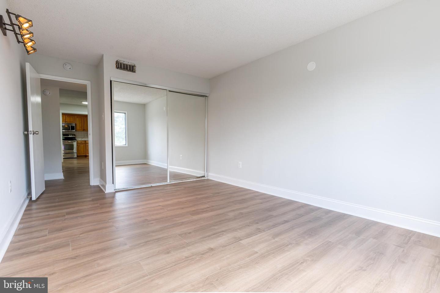 200 N PICKETT ST #311, ALEXANDRIA, Virginia 22304, 2 Bedrooms Bedrooms, ,2 BathroomsBathrooms,Residential,For sale,200 N PICKETT ST #311,VAAX2054890 MLS # VAAX2054890