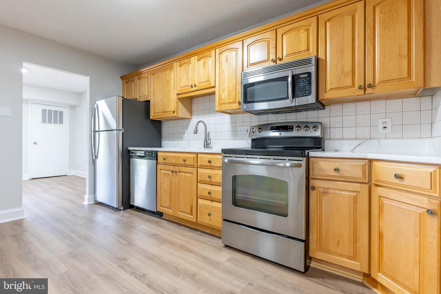 200 N PICKETT ST #311, ALEXANDRIA, Virginia 22304, 2 Bedrooms Bedrooms, ,2 BathroomsBathrooms,Residential,For sale,200 N PICKETT ST #311,VAAX2054890 MLS # VAAX2054890