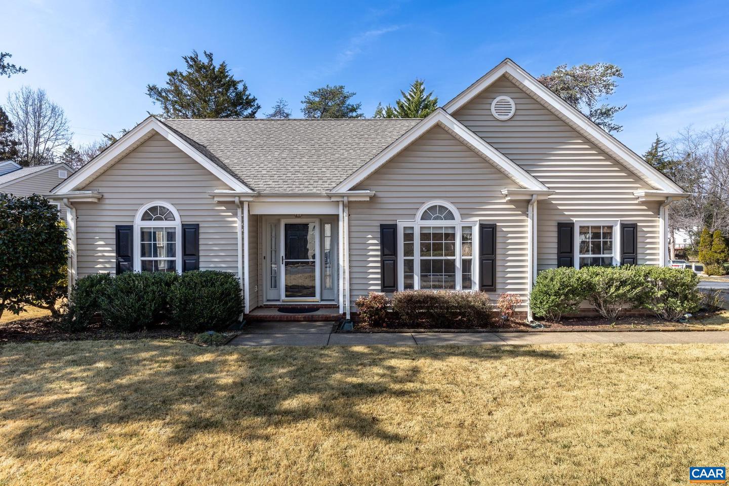 2071 WINTERFIELD CIR, CHARLOTTESVILLE, Virginia 22911, 3 Bedrooms Bedrooms, ,2 BathroomsBathrooms,Residential,For sale,2071 WINTERFIELD CIR,674064 MLS # 674064