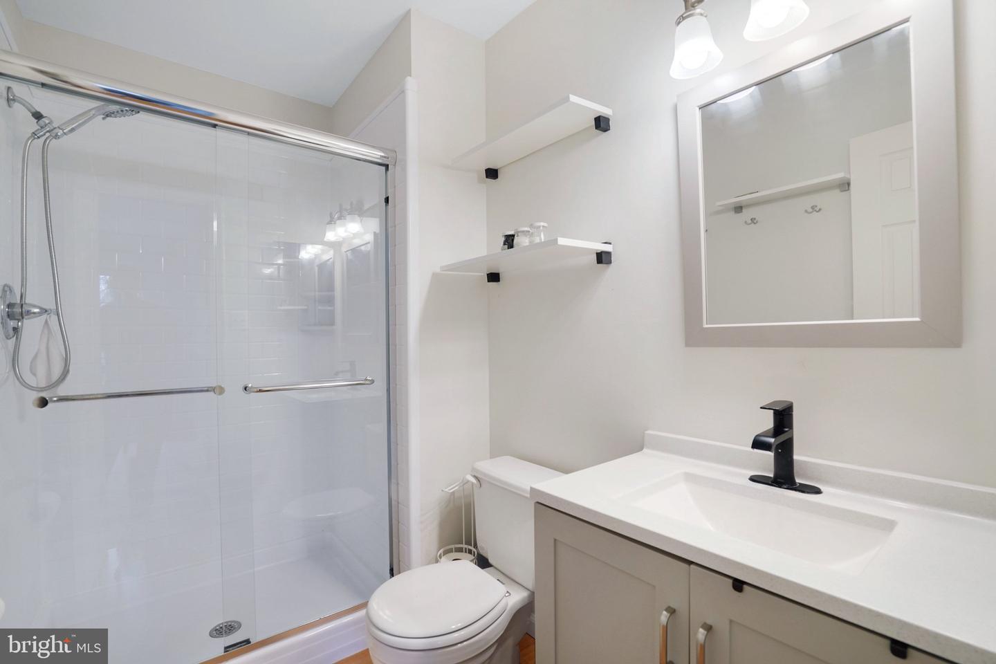 7312 SPRING VIEW CT, SPRINGFIELD, Virginia 22153, 3 Bedrooms Bedrooms, ,2 BathroomsBathrooms,Residential,For sale,7312 SPRING VIEW CT,VAFX2294594 MLS # VAFX2294594