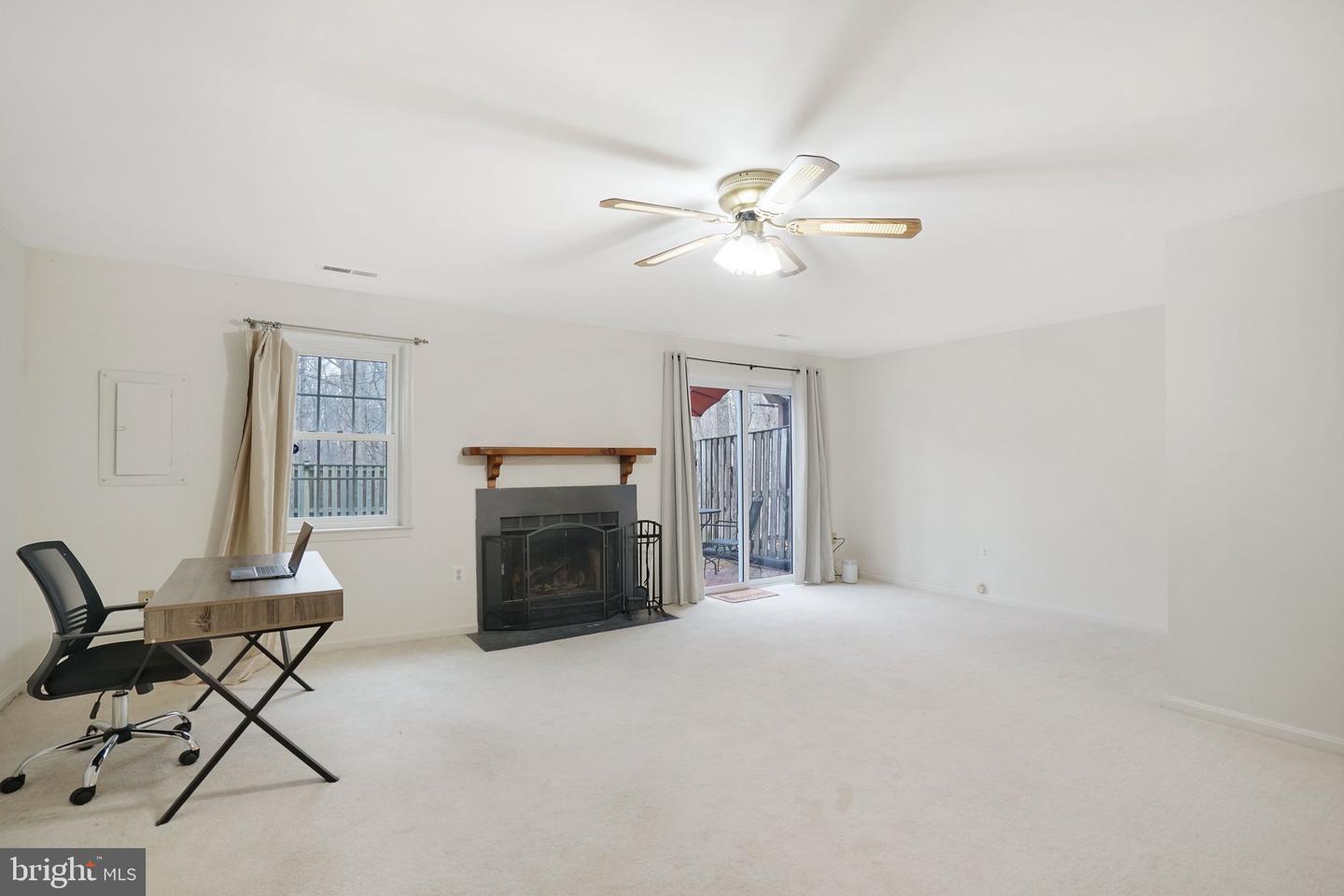 7312 SPRING VIEW CT, SPRINGFIELD, Virginia 22153, 3 Bedrooms Bedrooms, ,2 BathroomsBathrooms,Residential,For sale,7312 SPRING VIEW CT,VAFX2294594 MLS # VAFX2294594