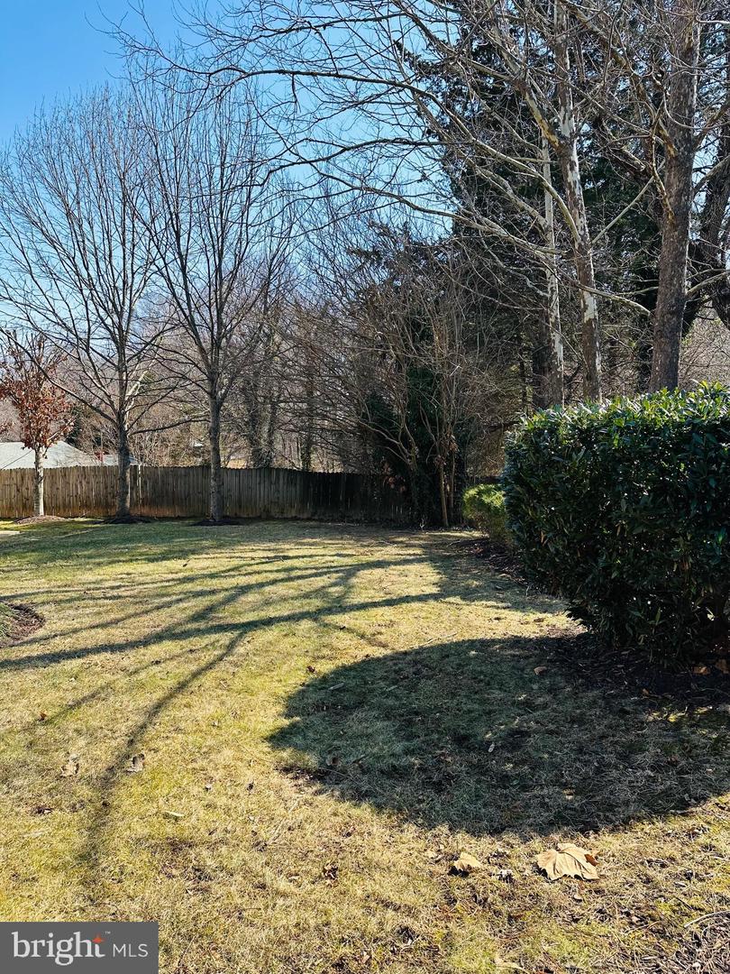 6413 DIVINE ST, MCLEAN, Virginia 22101, 6 Bedrooms Bedrooms, ,5 BathroomsBathrooms,Residential,For sale,6413 DIVINE ST,VAFX2294606 MLS # VAFX2294606