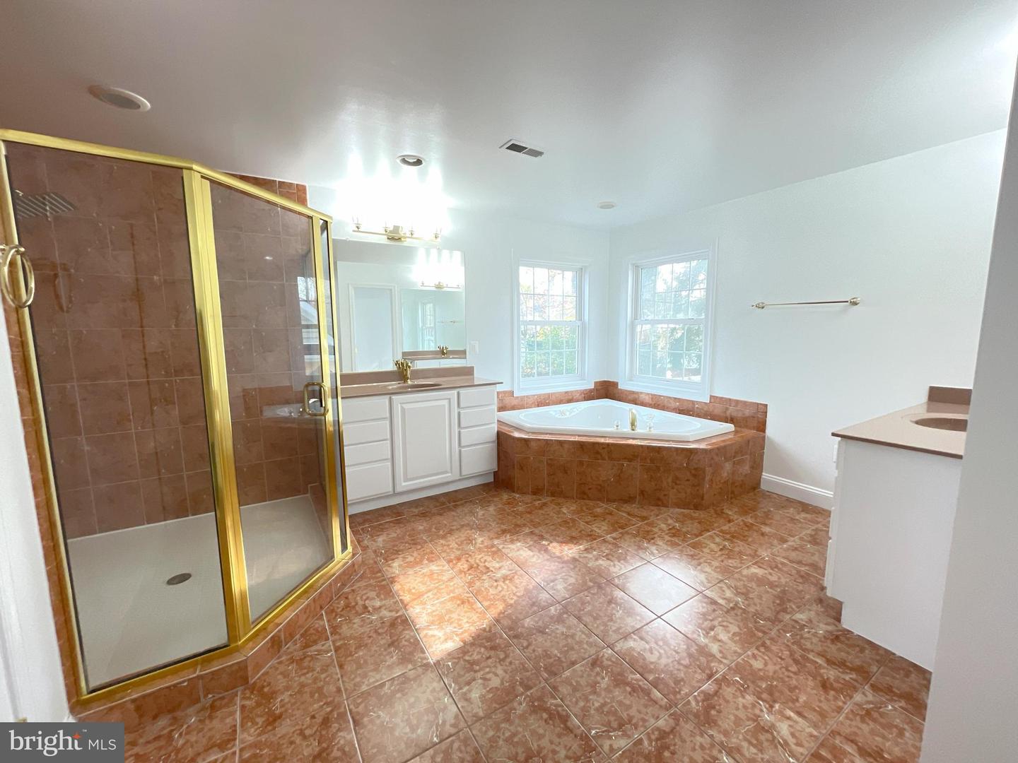 7212 HIGHLAND ST, SPRINGFIELD, Virginia 22150, 5 Bedrooms Bedrooms, ,4 BathroomsBathrooms,Residential,For sale,7212 HIGHLAND ST,VAFX2294702 MLS # VAFX2294702