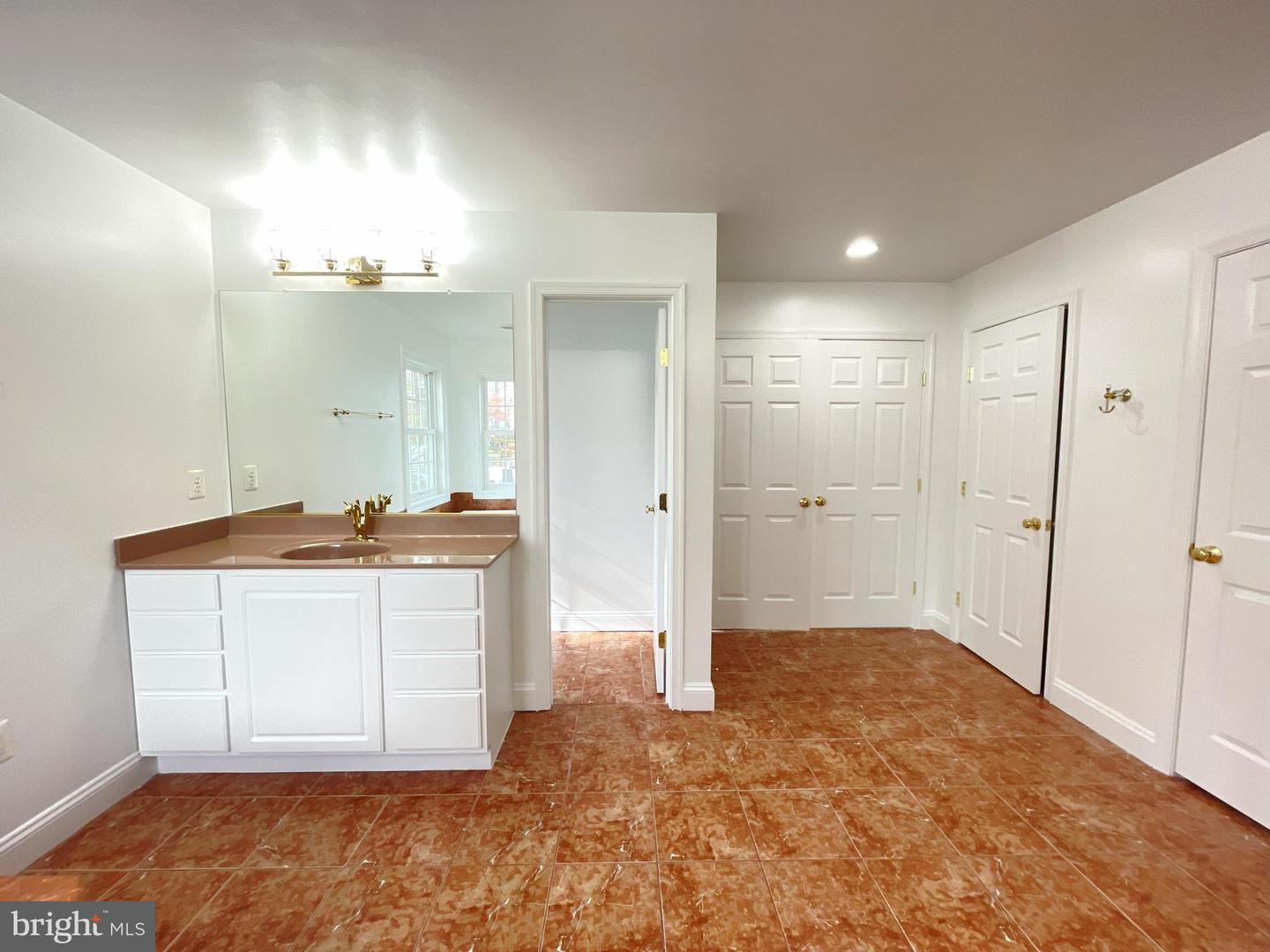 7212 HIGHLAND ST, SPRINGFIELD, Virginia 22150, 5 Bedrooms Bedrooms, ,4 BathroomsBathrooms,Residential,For sale,7212 HIGHLAND ST,VAFX2294702 MLS # VAFX2294702