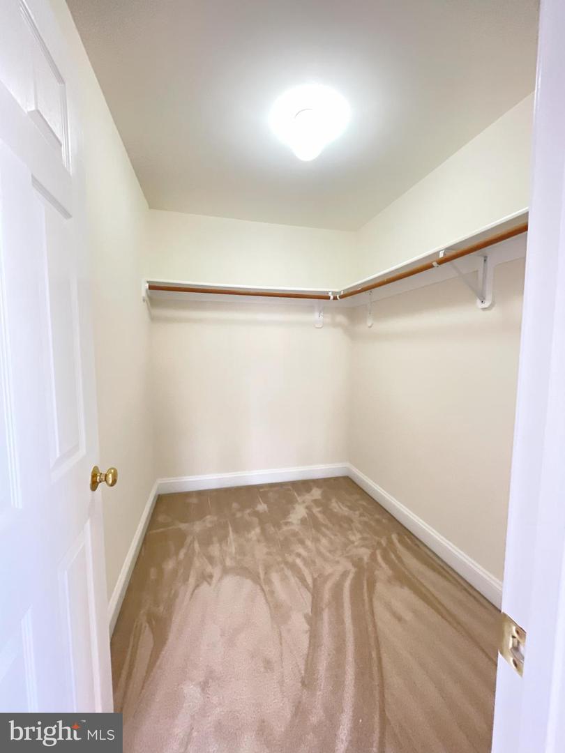 7212 HIGHLAND ST, SPRINGFIELD, Virginia 22150, 5 Bedrooms Bedrooms, ,4 BathroomsBathrooms,Residential,For sale,7212 HIGHLAND ST,VAFX2294702 MLS # VAFX2294702