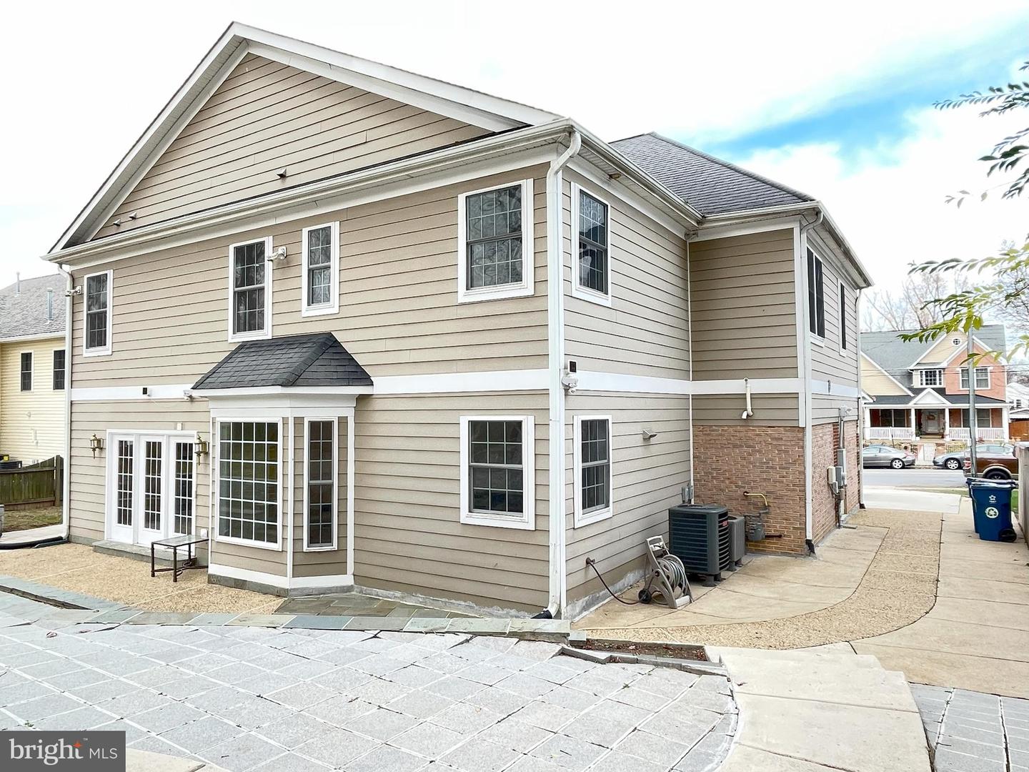 7212 HIGHLAND ST, SPRINGFIELD, Virginia 22150, 5 Bedrooms Bedrooms, ,4 BathroomsBathrooms,Residential,For sale,7212 HIGHLAND ST,VAFX2294702 MLS # VAFX2294702