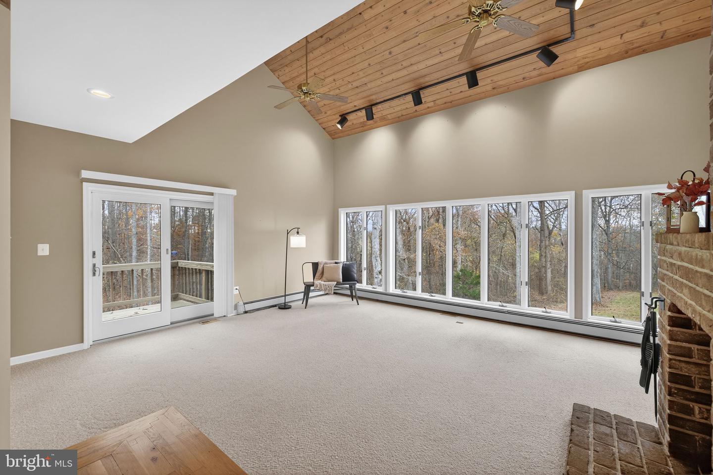 8423 LOCK LN, WARRENTON, Virginia 20186, 3 Bedrooms Bedrooms, ,3 BathroomsBathrooms,Residential,For sale,8423 LOCK LN,VAFQ2020834 MLS # VAFQ2020834