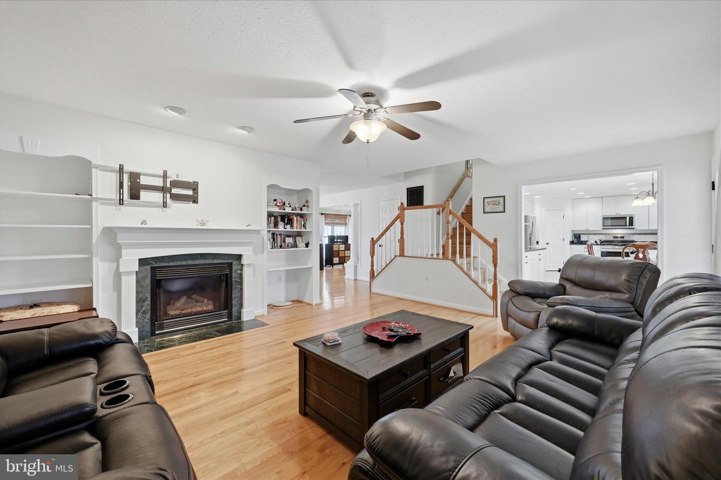 122 LUCY LONG CT, STEPHENS CITY, Virginia 22655, 4 Bedrooms Bedrooms, ,3 BathroomsBathrooms,Residential,For sale,122 LUCY LONG CT,VAFV2039998 MLS # VAFV2039998