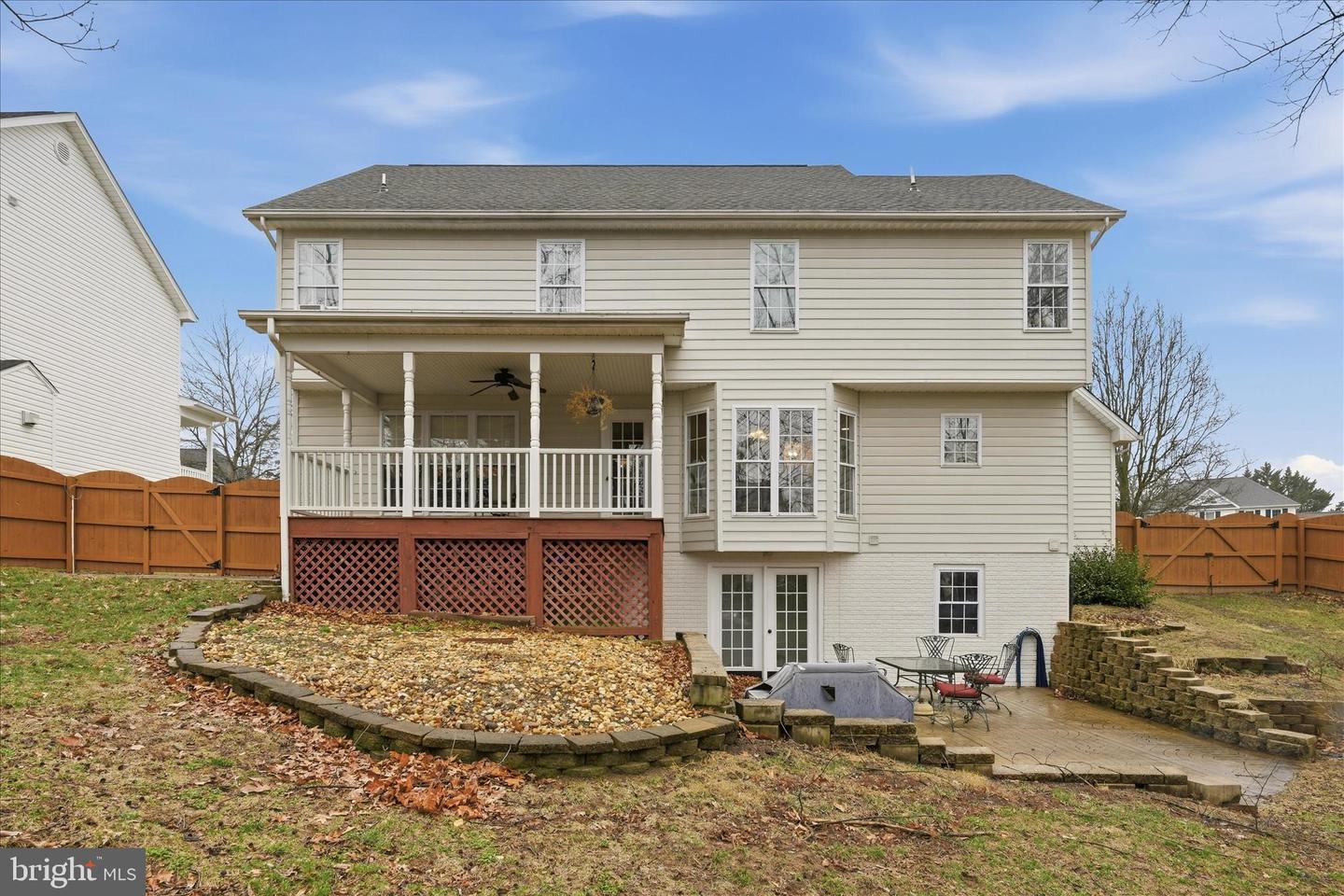 122 LUCY LONG CT, STEPHENS CITY, Virginia 22655, 4 Bedrooms Bedrooms, ,3 BathroomsBathrooms,Residential,For sale,122 LUCY LONG CT,VAFV2039998 MLS # VAFV2039998