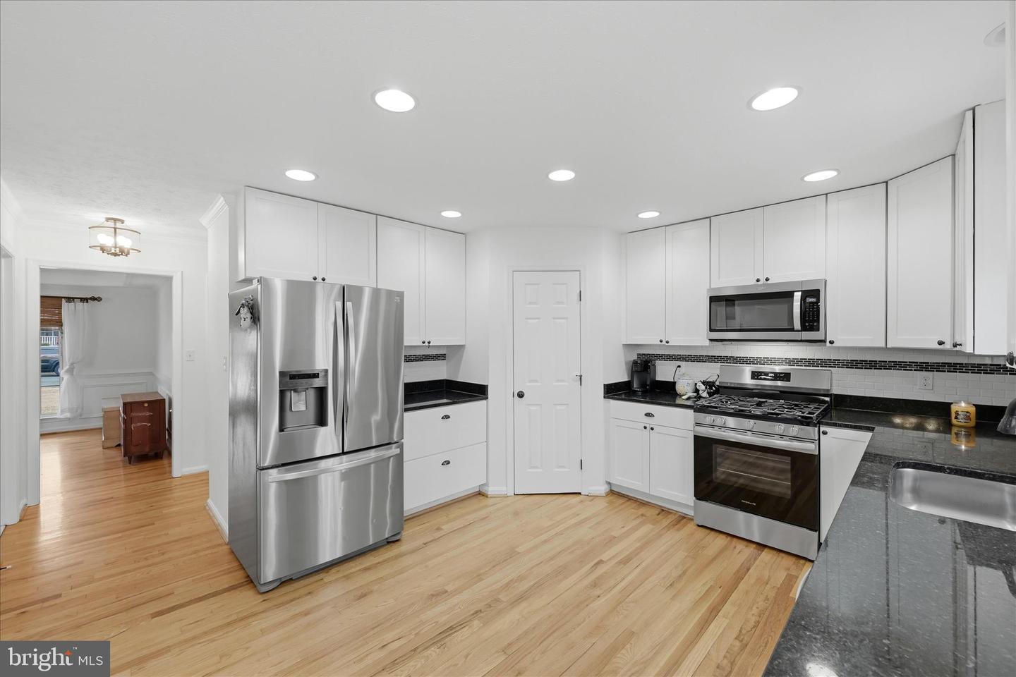 122 LUCY LONG CT, STEPHENS CITY, Virginia 22655, 4 Bedrooms Bedrooms, ,3 BathroomsBathrooms,Residential,For sale,122 LUCY LONG CT,VAFV2039998 MLS # VAFV2039998