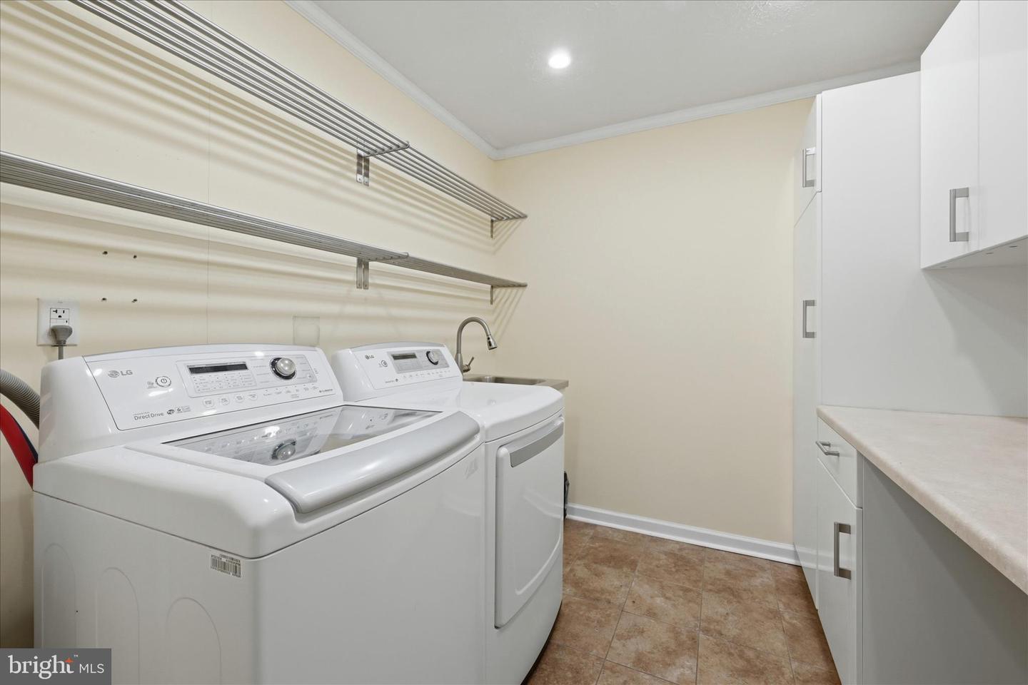 122 LUCY LONG CT, STEPHENS CITY, Virginia 22655, 4 Bedrooms Bedrooms, ,3 BathroomsBathrooms,Residential,For sale,122 LUCY LONG CT,VAFV2039998 MLS # VAFV2039998