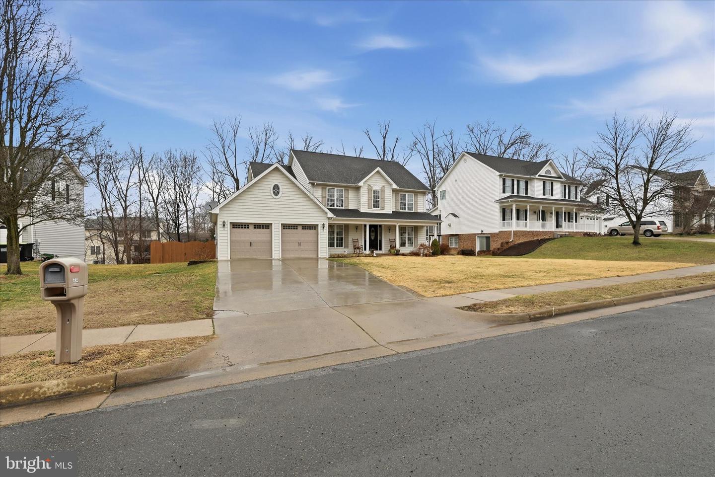 122 LUCY LONG CT, STEPHENS CITY, Virginia 22655, 4 Bedrooms Bedrooms, ,3 BathroomsBathrooms,Residential,For sale,122 LUCY LONG CT,VAFV2039998 MLS # VAFV2039998