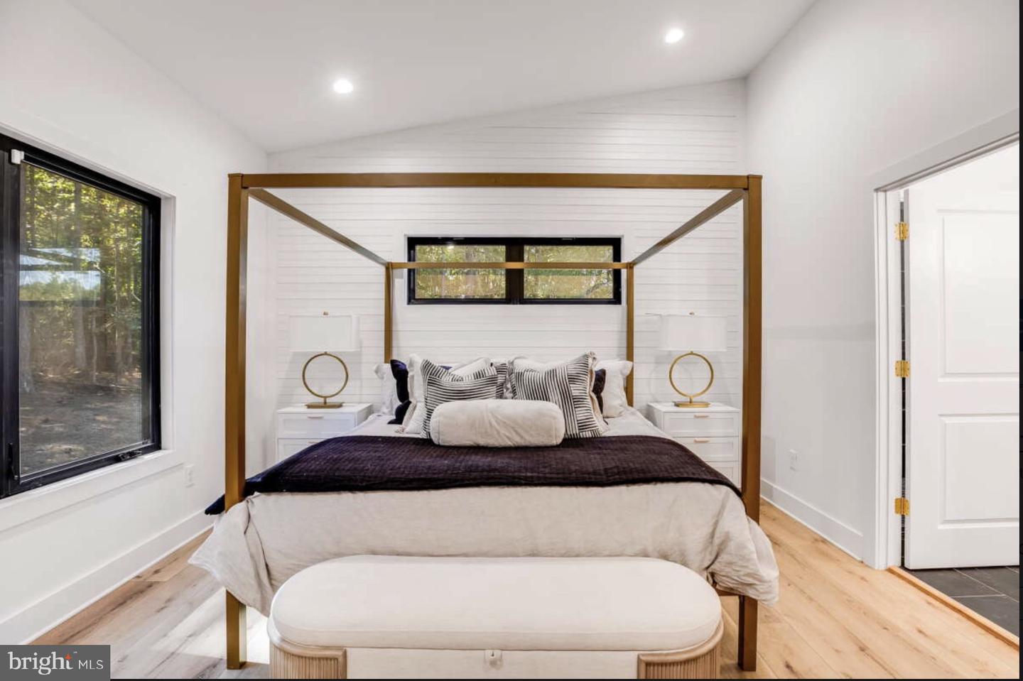 1440 DRUMMER HILL RD, FRONT ROYAL, Virginia 22630, 3 Bedrooms Bedrooms, 8 Rooms Rooms,2 BathroomsBathrooms,Residential,For sale,1440 DRUMMER HILL RD,VAWR2013610 MLS # VAWR2013610