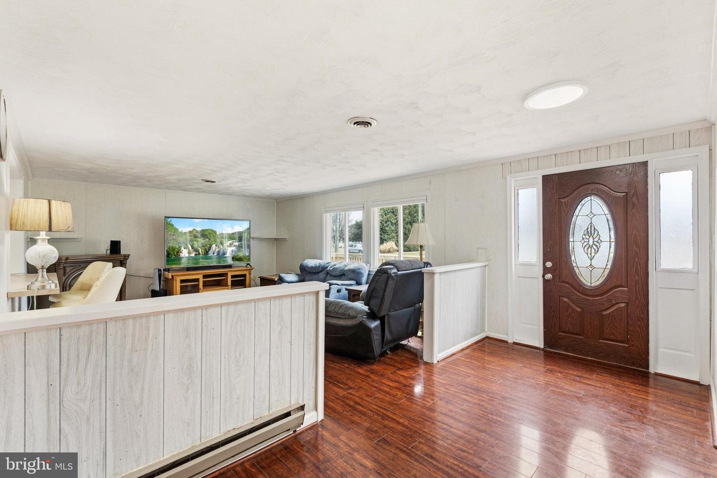 641 HOLLY VISTA DR, COLONIAL BEACH, Virginia 22443, 3 Bedrooms Bedrooms, ,2 BathroomsBathrooms,Residential,For sale,641 HOLLY VISTA DR,VAWE2010626 MLS # VAWE2010626