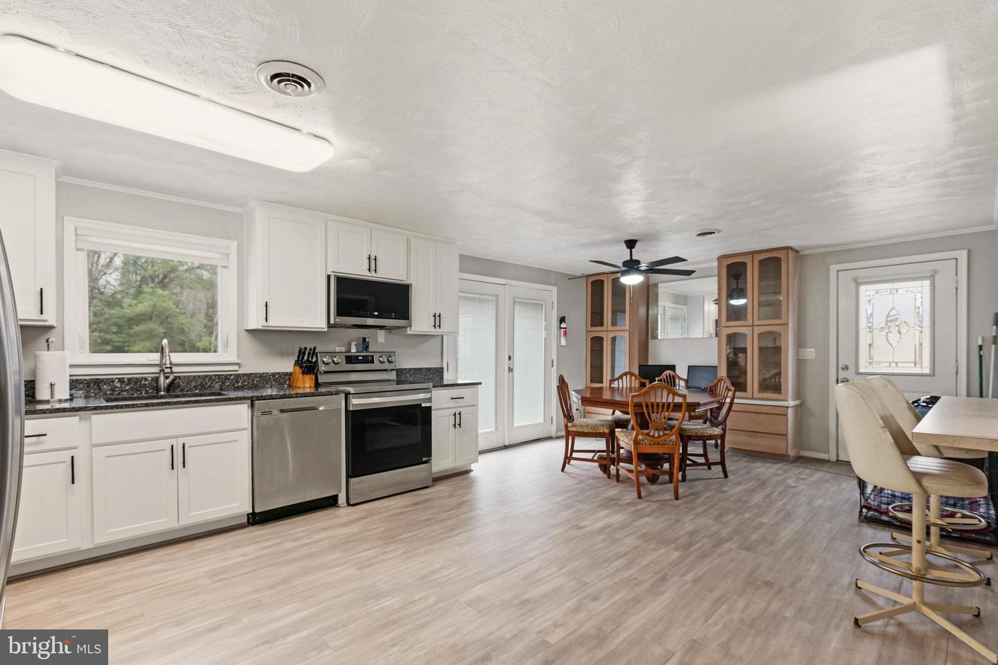 641 HOLLY VISTA DR, COLONIAL BEACH, Virginia 22443, 3 Bedrooms Bedrooms, ,2 BathroomsBathrooms,Residential,For sale,641 HOLLY VISTA DR,VAWE2010626 MLS # VAWE2010626