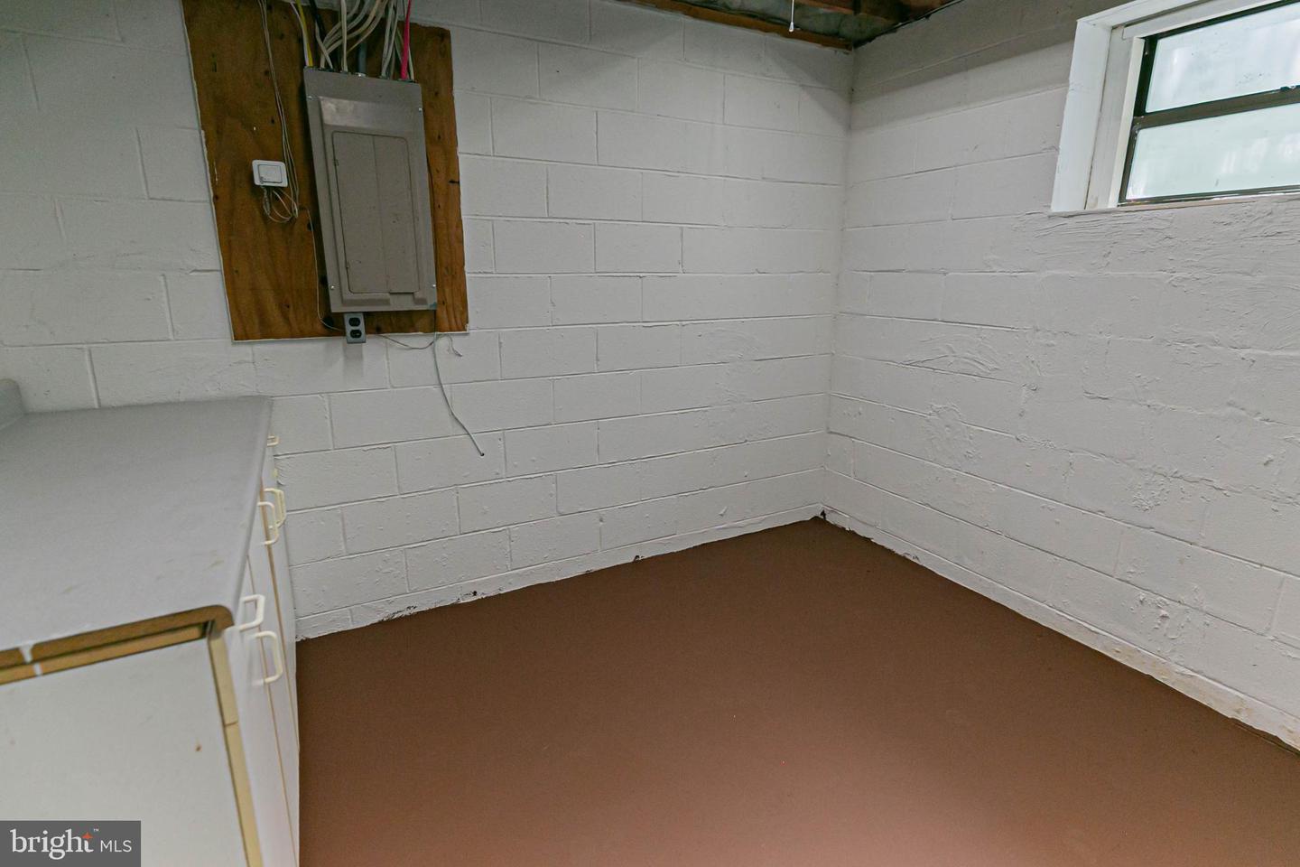 459 LAND OR, RUTHER GLEN, Virginia 22546, 3 Bedrooms Bedrooms, ,2 BathroomsBathrooms,Residential,For sale,459 LAND OR,VACV2009666 MLS # VACV2009666