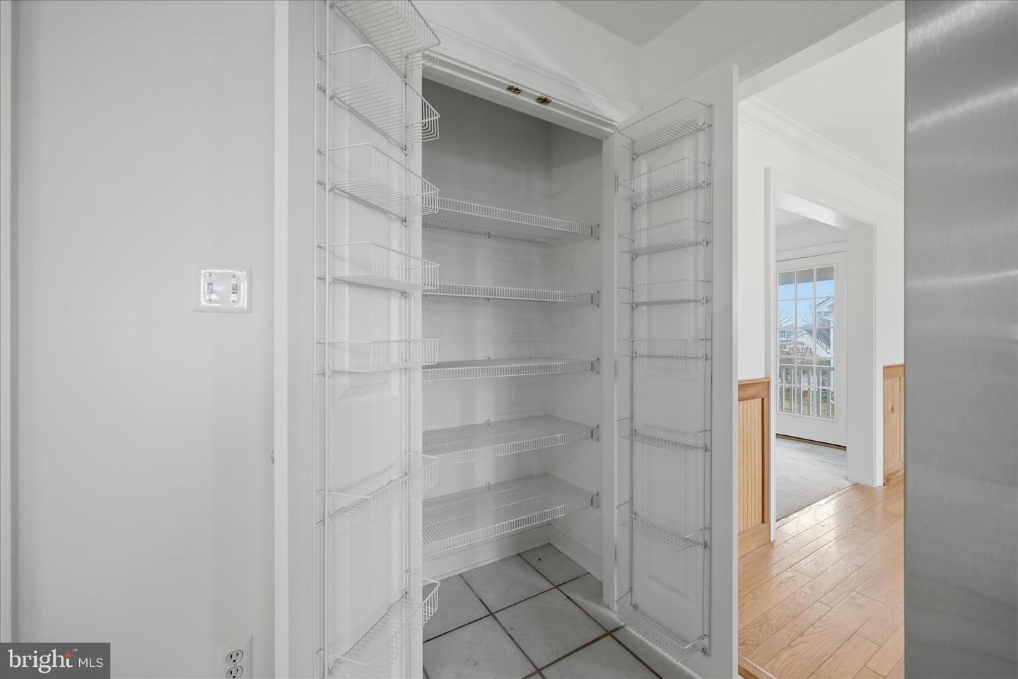 404 FREMONT CT, BERRYVILLE, Virginia 22611, 5 Bedrooms Bedrooms, ,3 BathroomsBathrooms,Residential,For sale,404 FREMONT CT,VACL2006576 MLS # VACL2006576