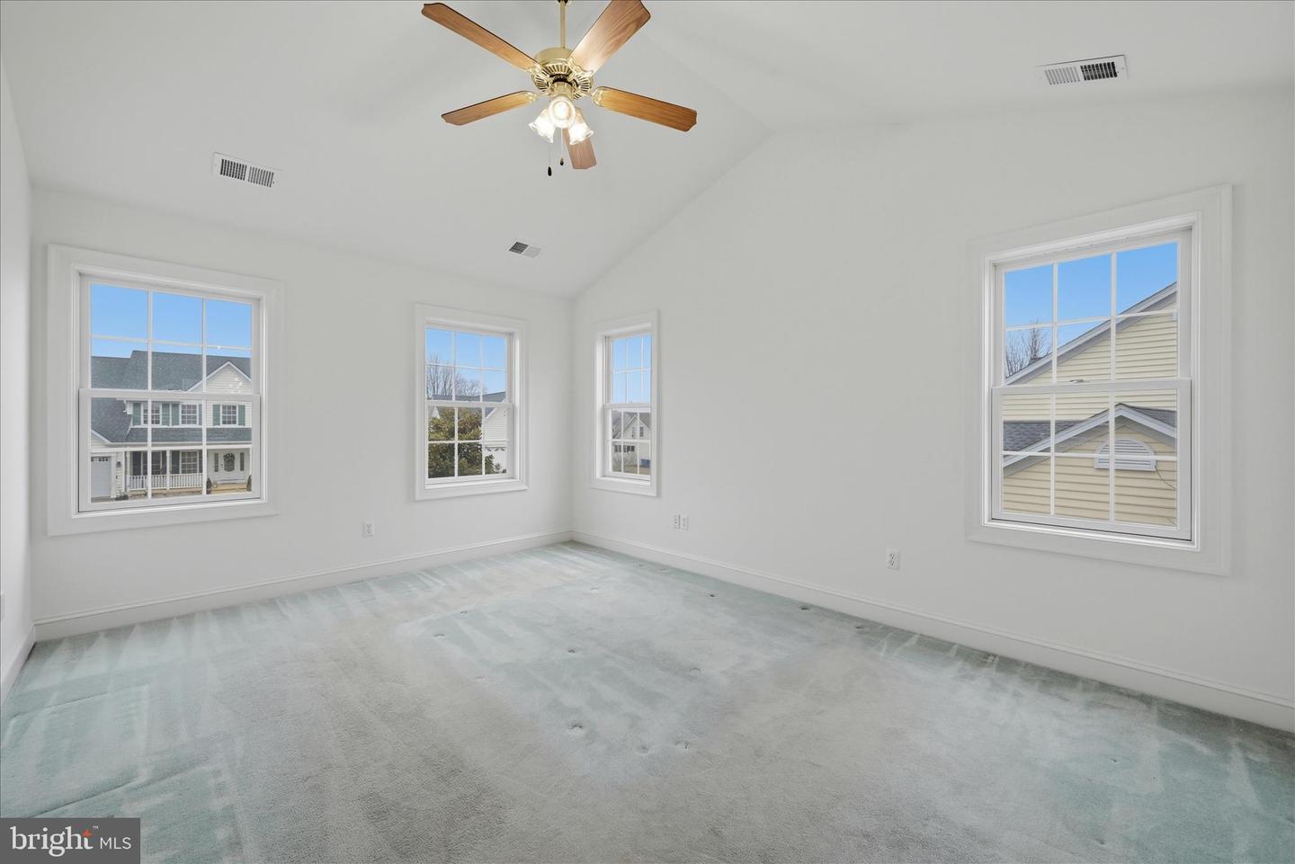 404 FREMONT CT, BERRYVILLE, Virginia 22611, 5 Bedrooms Bedrooms, ,3 BathroomsBathrooms,Residential,For sale,404 FREMONT CT,VACL2006576 MLS # VACL2006576